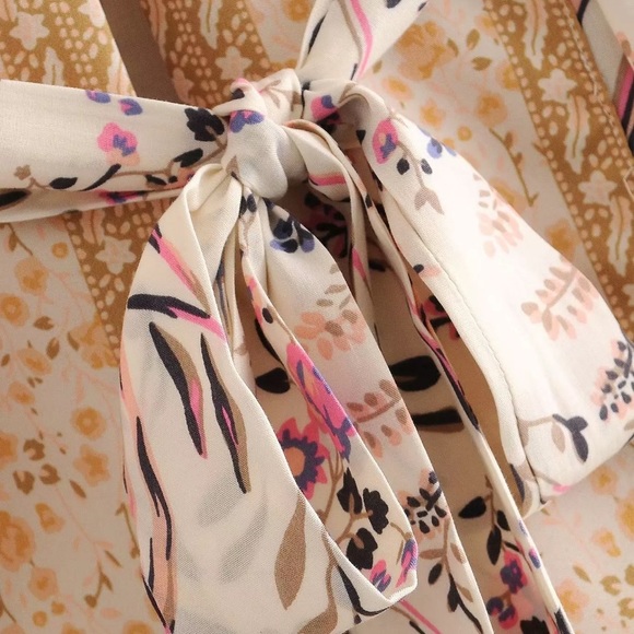 SOLD OUT Spring Meadows Bohemian Kimono Coverup Robe - Picture 5 of 5